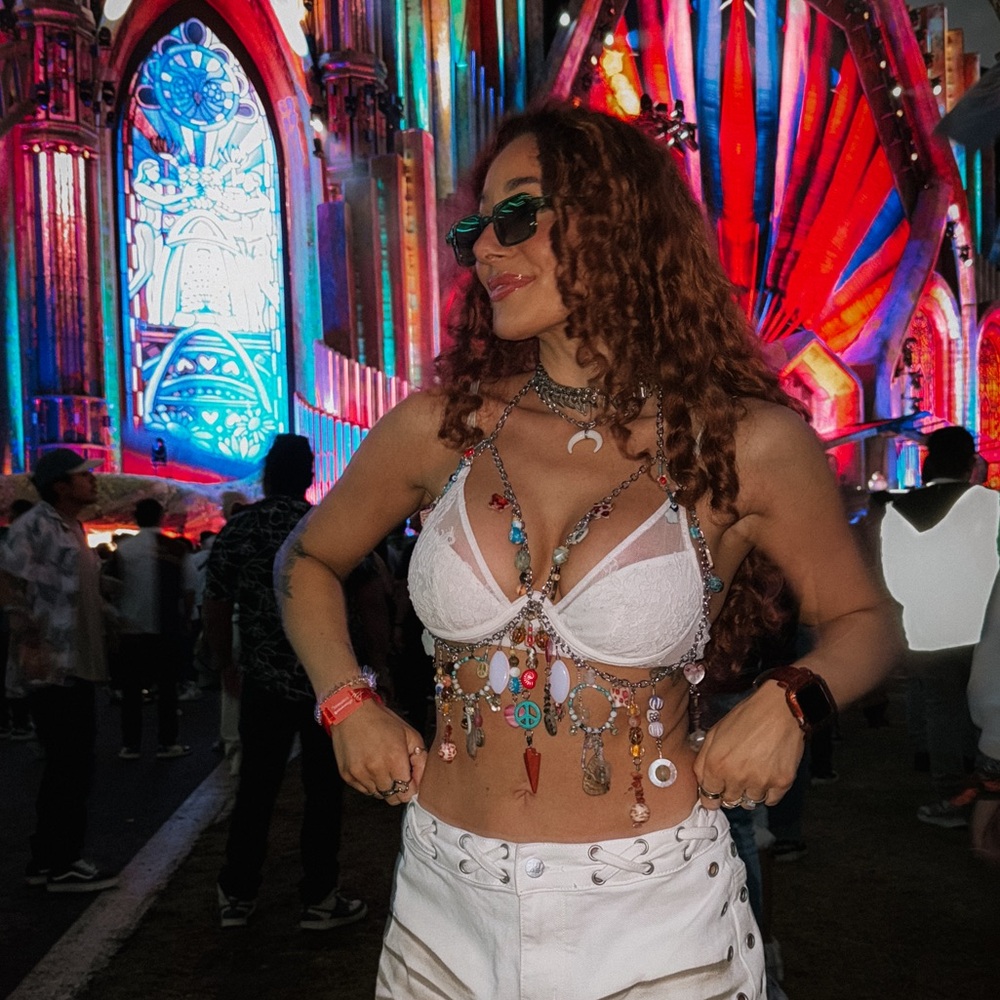 Handmade trinket chain bra